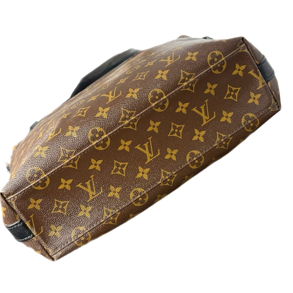 Authentic Louis Vuitton Macassar Kitan bag - Picture 4 of 12